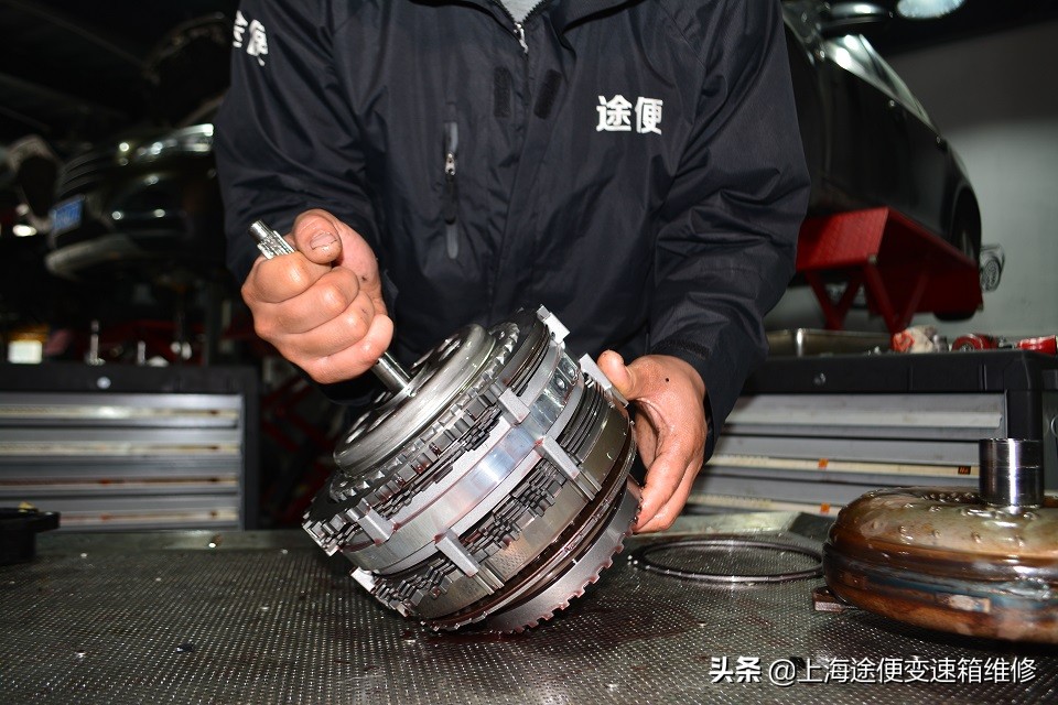 手到病除,别克GL8变速箱加速无力,不升档故障,这样修最有效