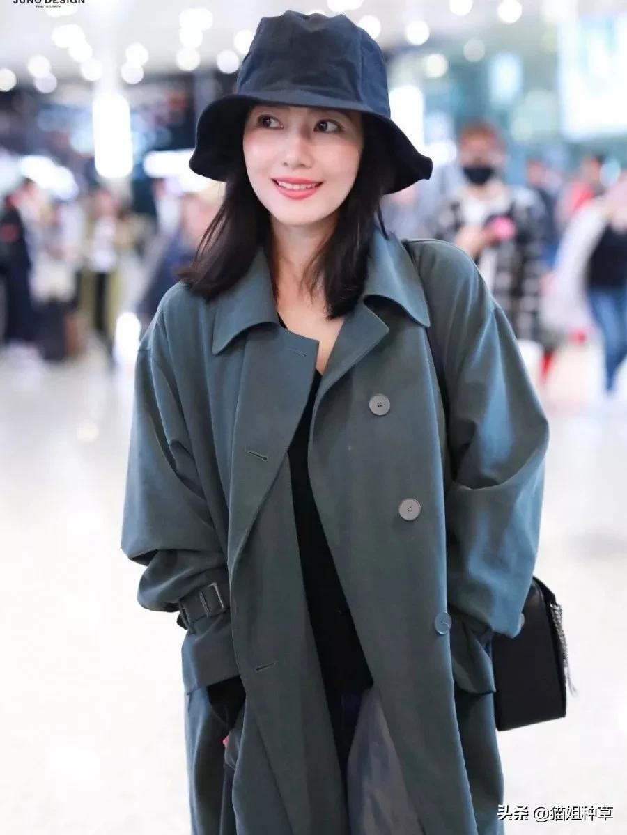 穿出奥斯卡复古名媛感,《小妇人》的设计美学超好用