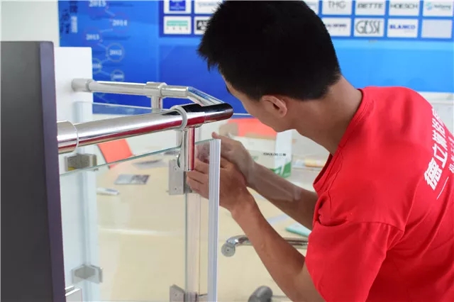 德立淋浴房优点和缺点,德立淋浴房品质介绍