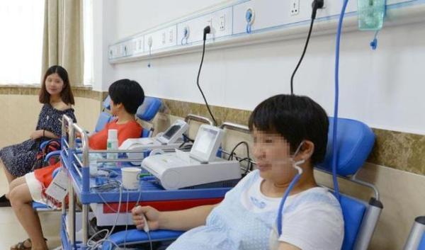 孕妇吸氧对胎儿视力发育有影响吗,怀孕后期吸氧对胎儿有什么危害