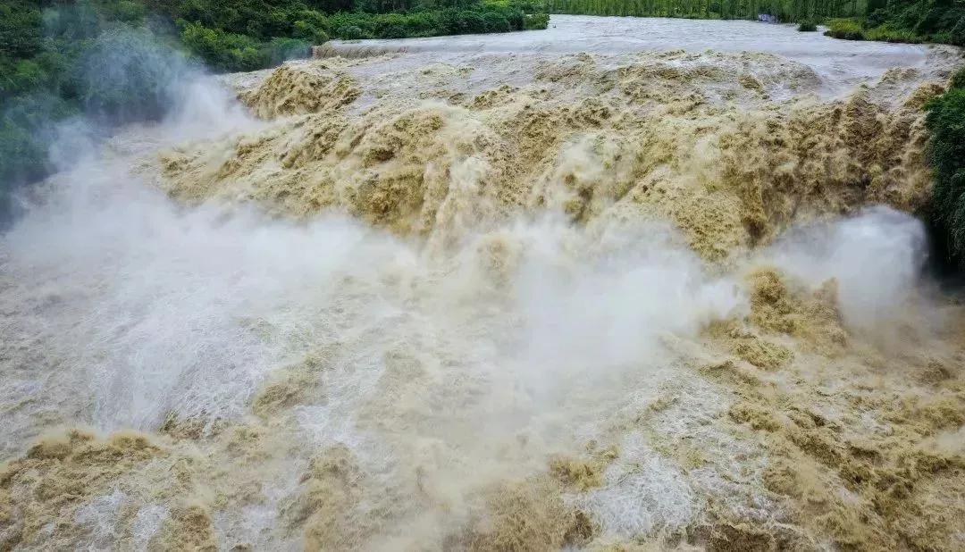 安顺黄果树瀑布最佳观赏时间,观赏黄果树瀑布领略它的壮观
