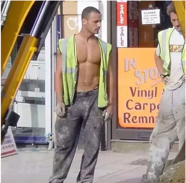 低头久了颈椎疼锻炼,低头时间长脖子疼痛好几天