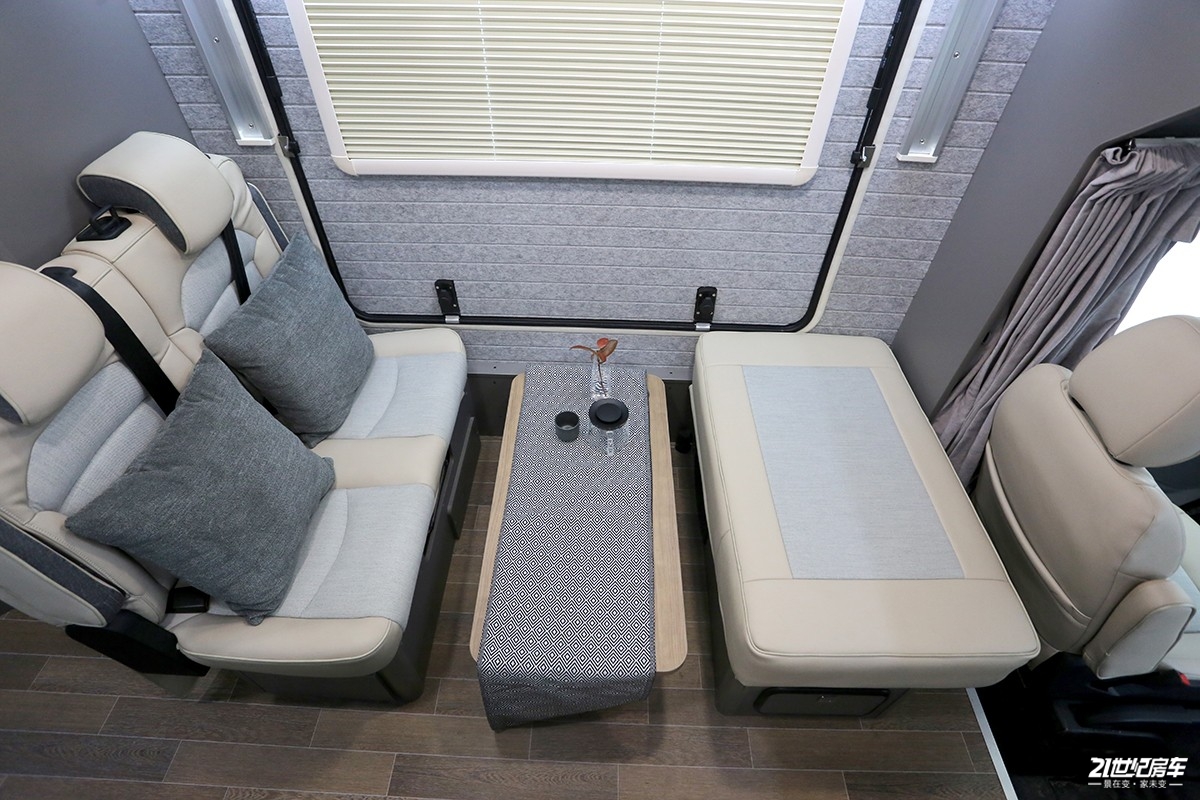 锐仕c1房车改装案例,锐仕c型房车最新款