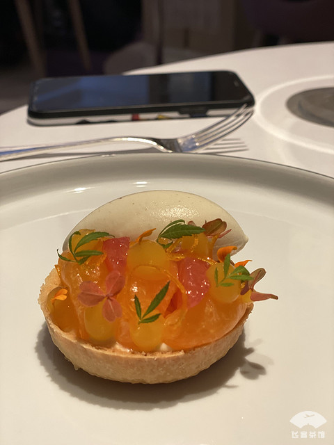 伦敦朗廷酒店套房,伦敦朗廷酒店简介