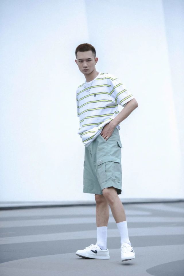 秘！陈冠希和神秘大佬一起拍的Vlog视频，深扒一下，手慢无