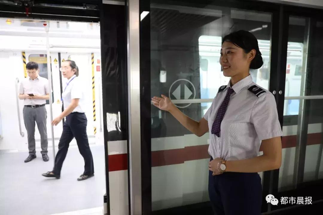 地铁1号线至百家湖,试乘地铁2号线