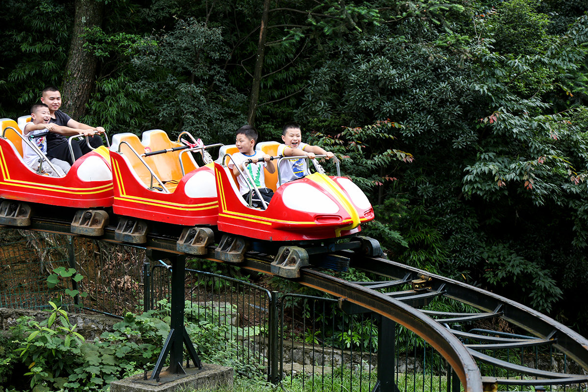 奥陶纪重庆万盛悬崖秋千有多高,悬崖秋千重庆奥陶纪体验全程