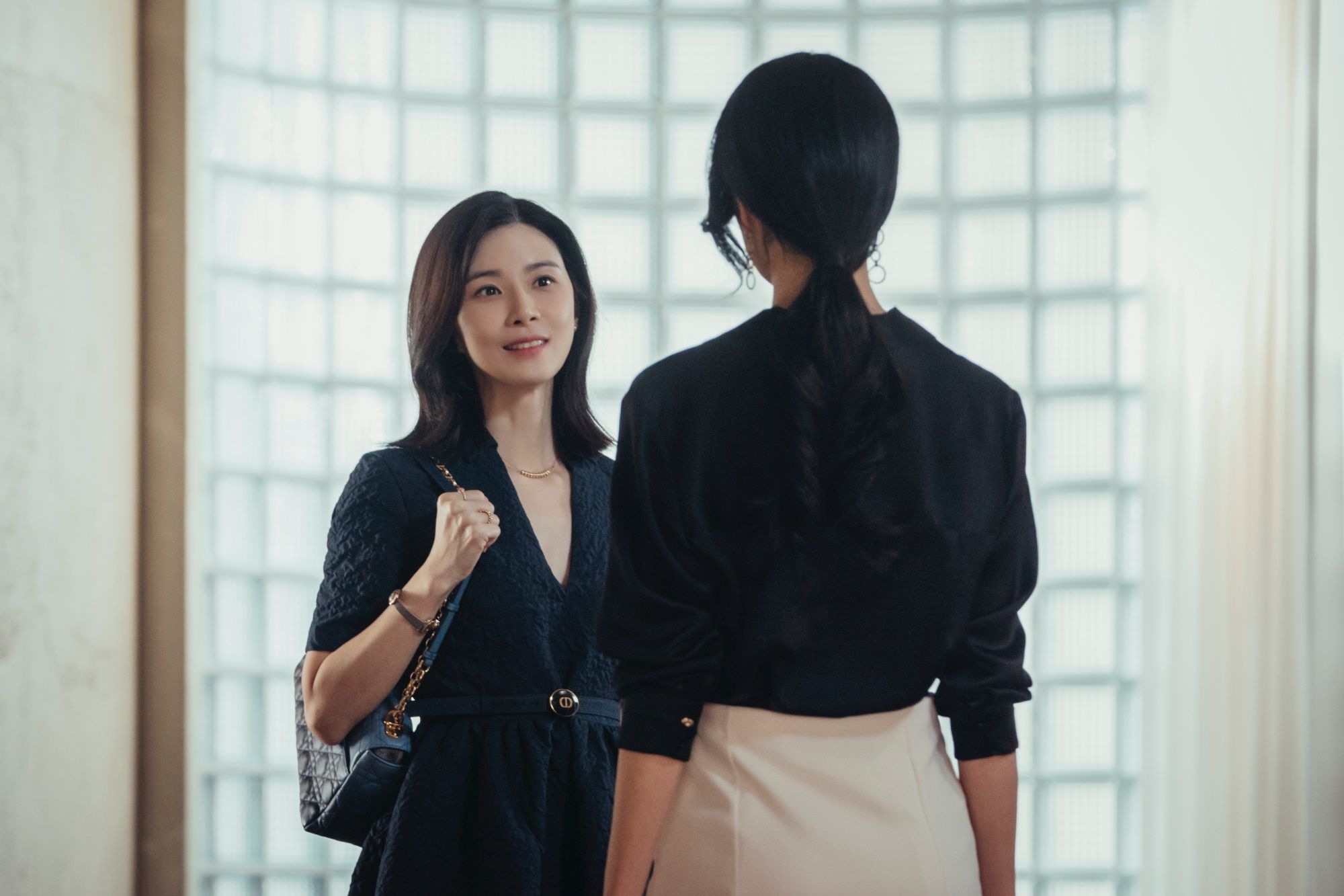 我的上流社会李宝英,李宝英我的上流世界穿搭