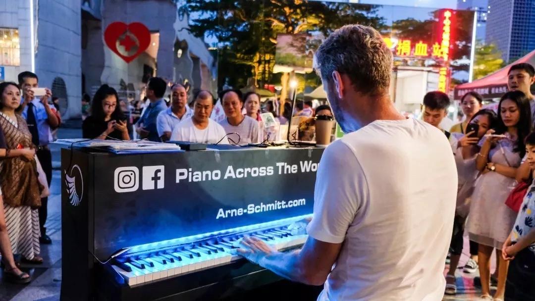 深圳歧视链：凭什么关内瞧不起关外？罗湖又看不上南山？