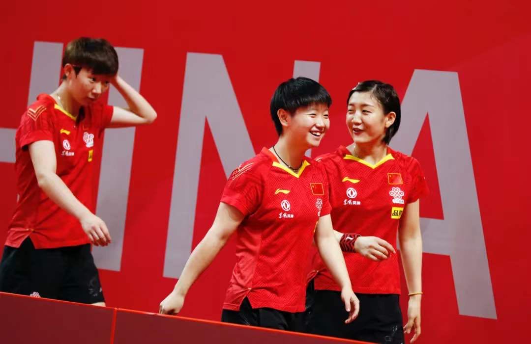 马龙王楚钦失误,马龙樊振东最疯狂一战