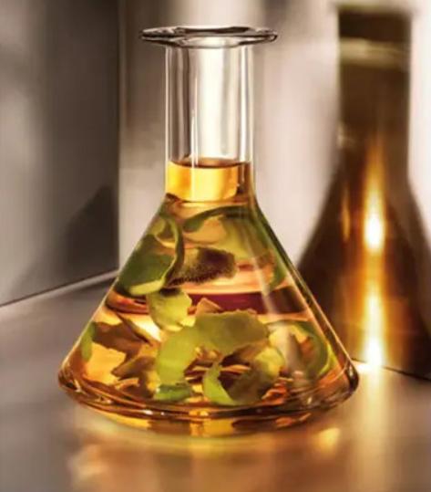 lamer唇膏和唇釉,lamer的唇膏和唇部精华