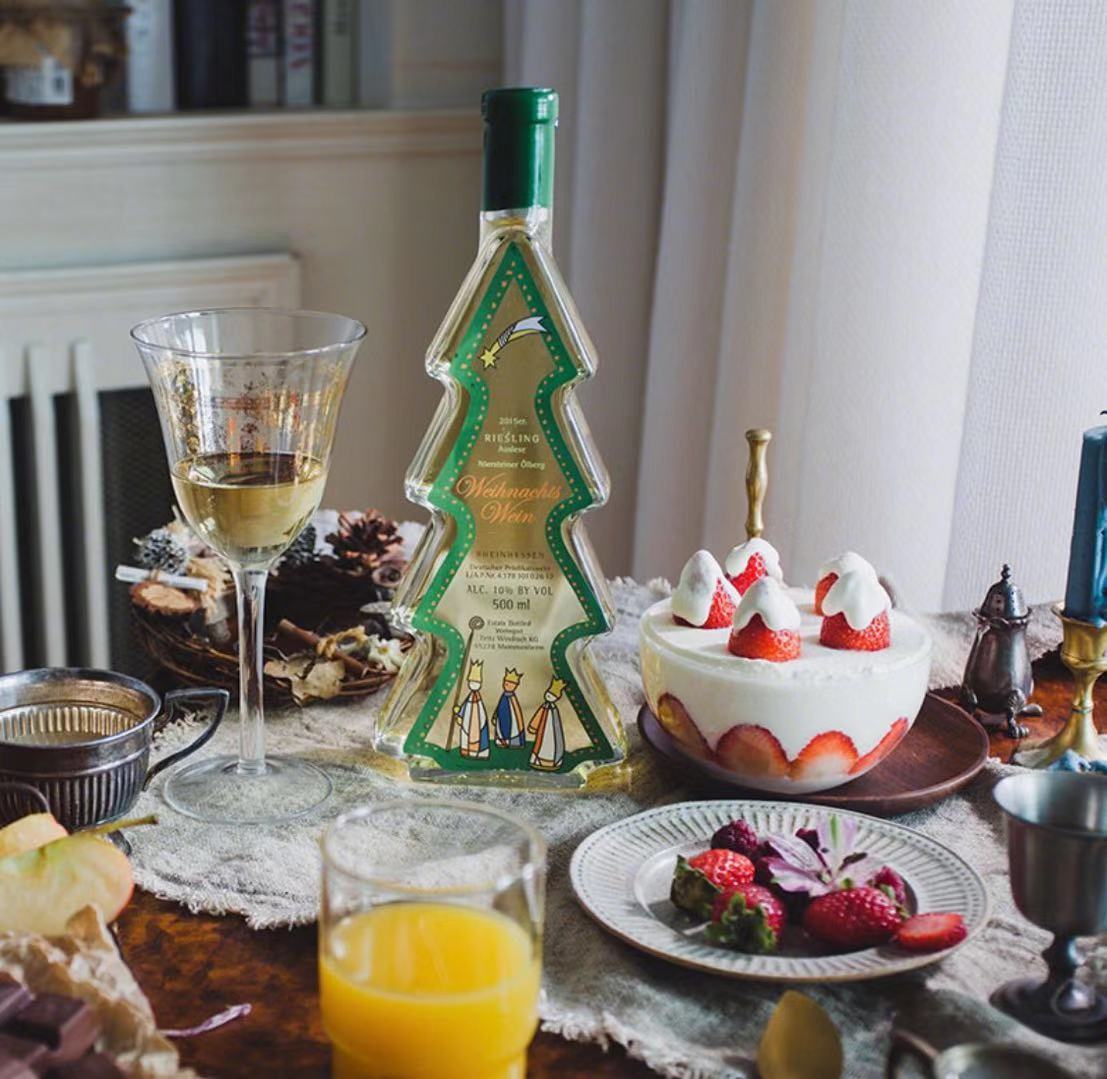 送女朋友圣诞礼物时该说什么,男人送女友生日礼物送什么