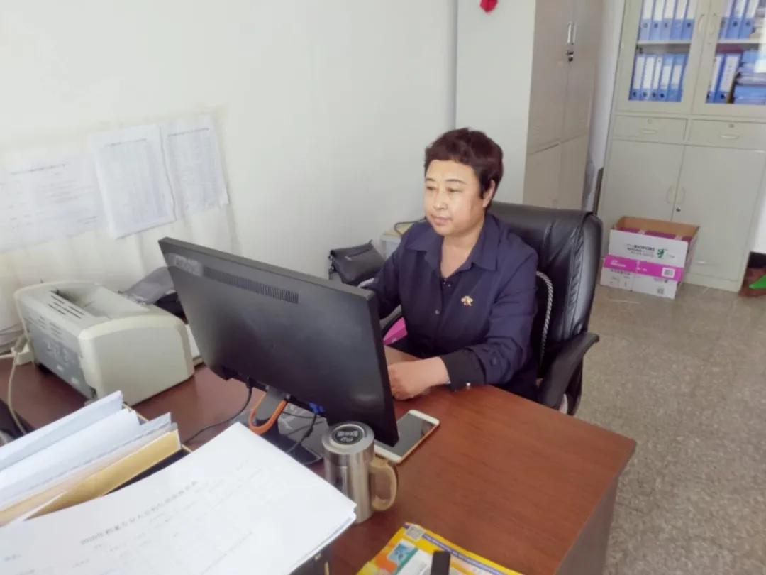 调兵山市灌溉希望之花的修敏