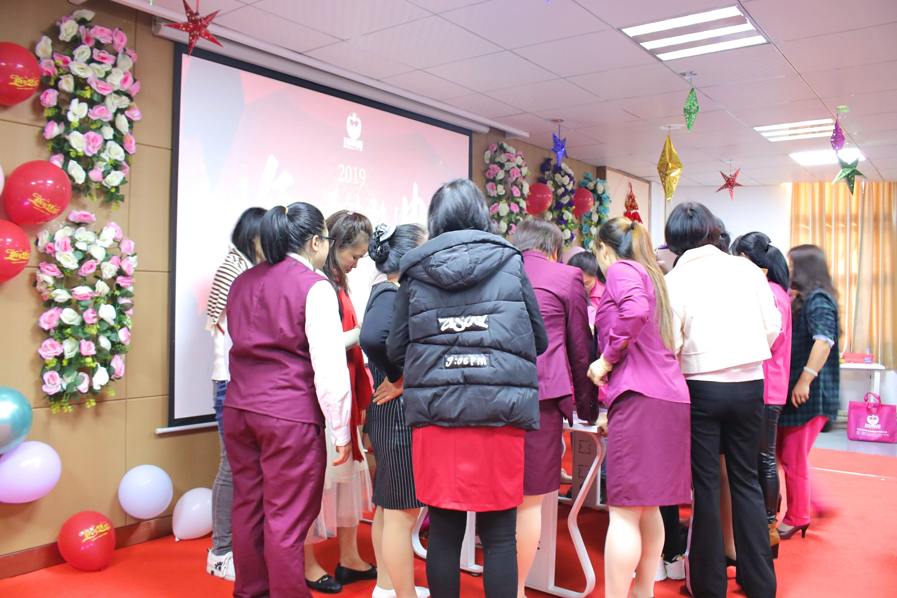 玛丽亚家政月子餐,玛丽亚家政公司官网