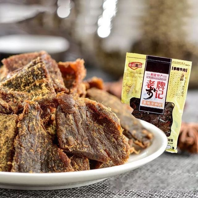 网购28款网红零食，究竟谁是最值得囤的年货？