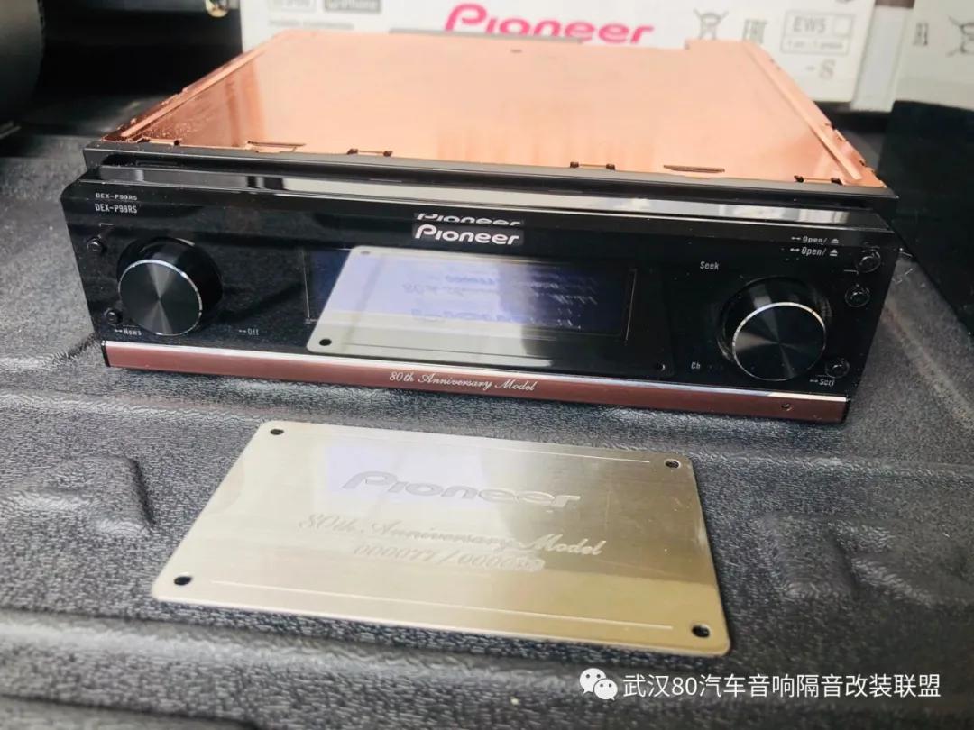 三菱帕杰罗有没有中置音响,三菱帕杰罗加装中置音响自己动手