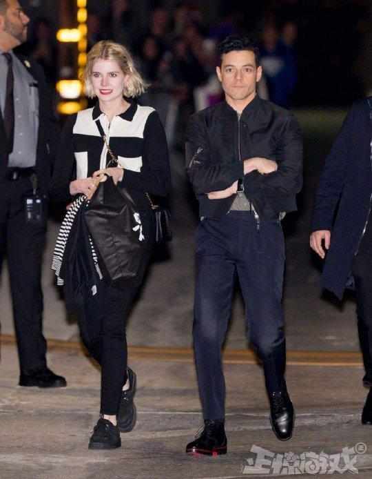 被游戏拯救的自闭少年？如今抱着女明星，登上全球电影最高领奖台