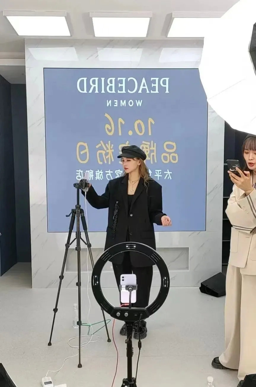 双11忙疯了！有宁波直播机构定了超2.5亿元“小目标”！首批40家“绿色直播间”名单也将出炉……