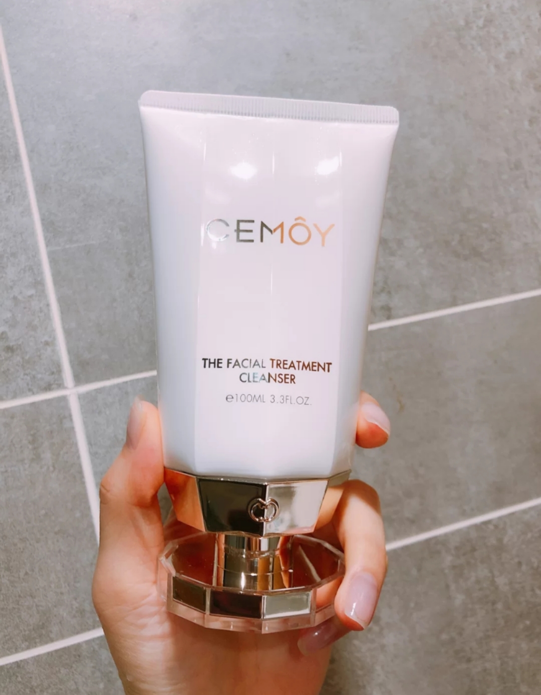 芙丽芳丝洗面奶本土版好吗,洗面奶测评红榜学生芙丽芳丝