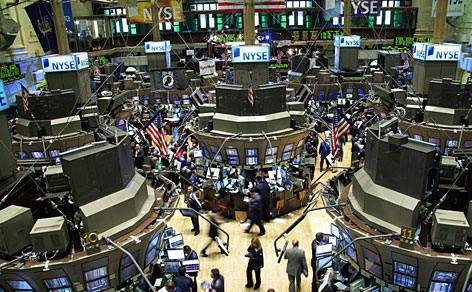 美国股票退市股民怎么办,美国股票退市股民有赔偿吗