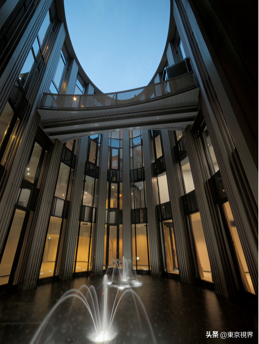 东京建筑物语：城市的美貌靠建筑来装点