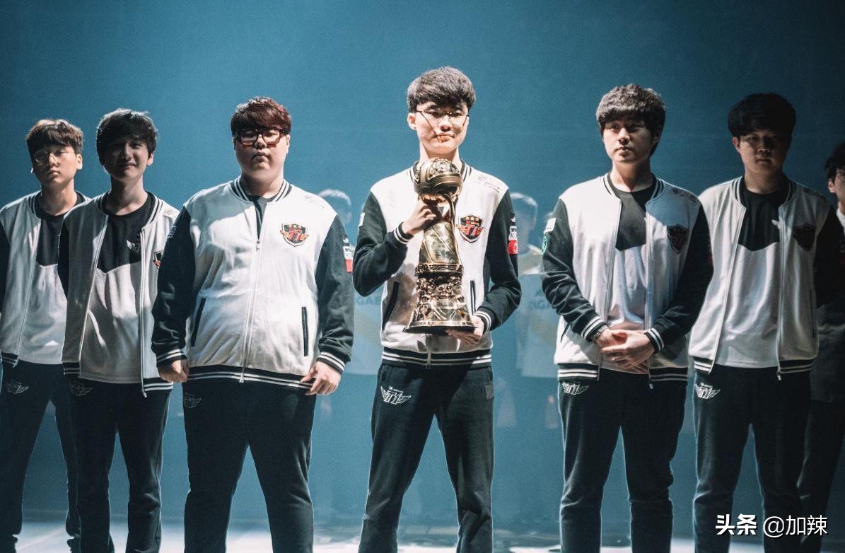 faker鐨刟j4,2019faker绌跨殑aj