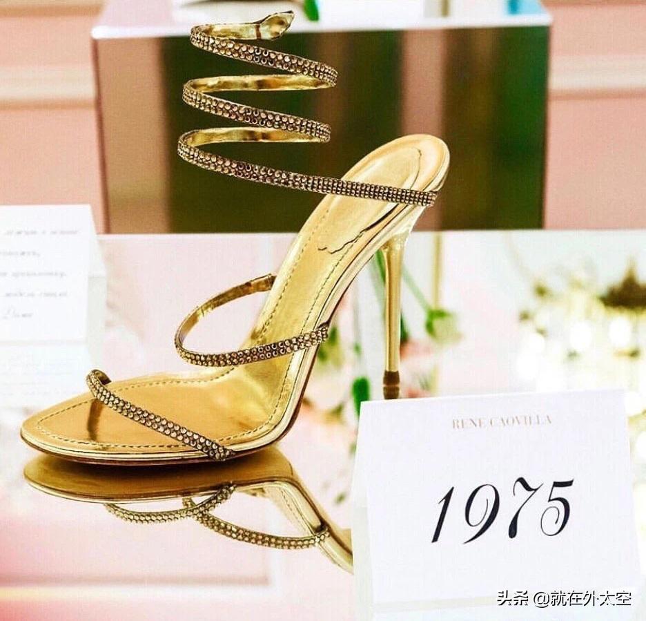 盘点美女穿的最好高跟鞋,什么品牌的高跟鞋更好穿