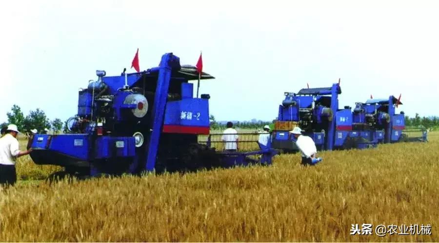 中国现代化农业机械联合收割机,农作物联合收获机
