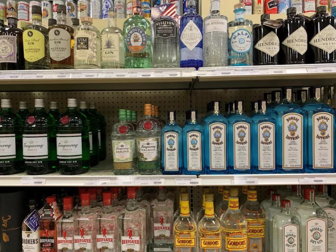 世界经典鸡尾酒大全珍藏版,鸡尾酒入门篇最常用的六款基酒