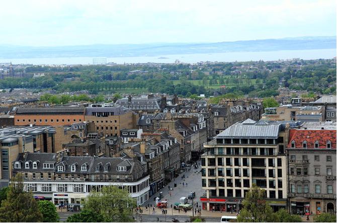 世界十大顶级大学剑桥大学,世界十大名校之一斯坦福大学