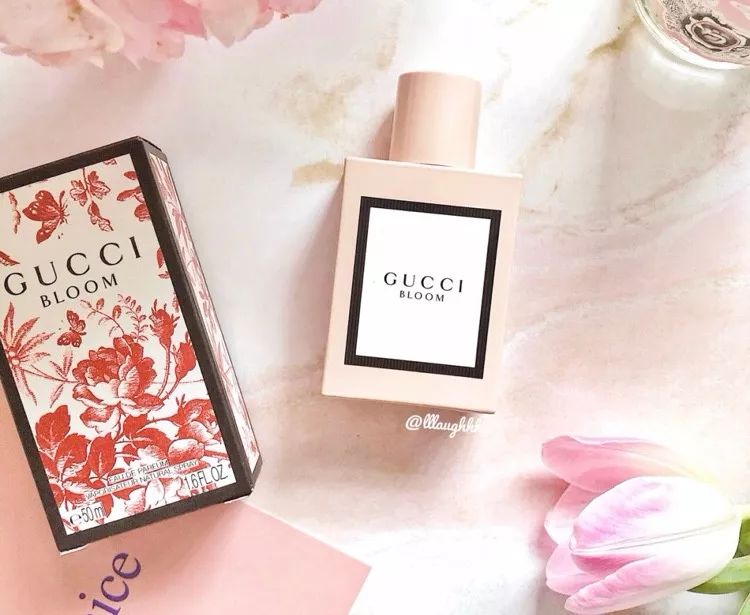 撩汉适合喷哪种香味的香水,单身吸引人的香水