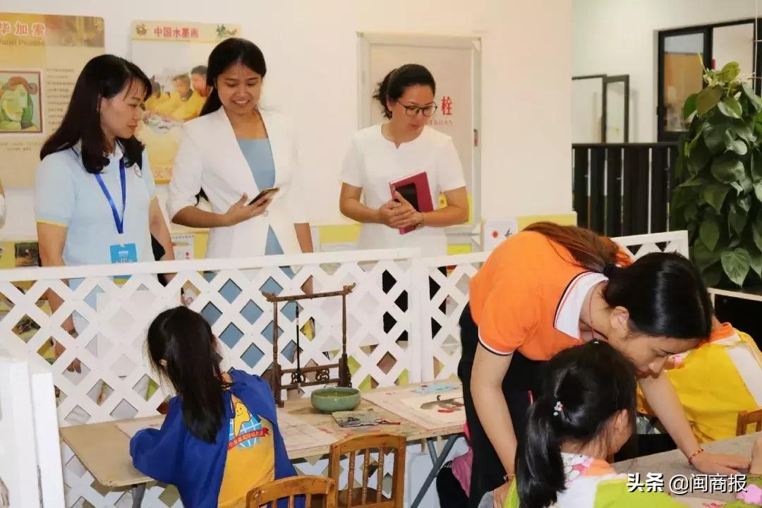 香港玛歌瑞特参访团到厦门幼儿园互动交流