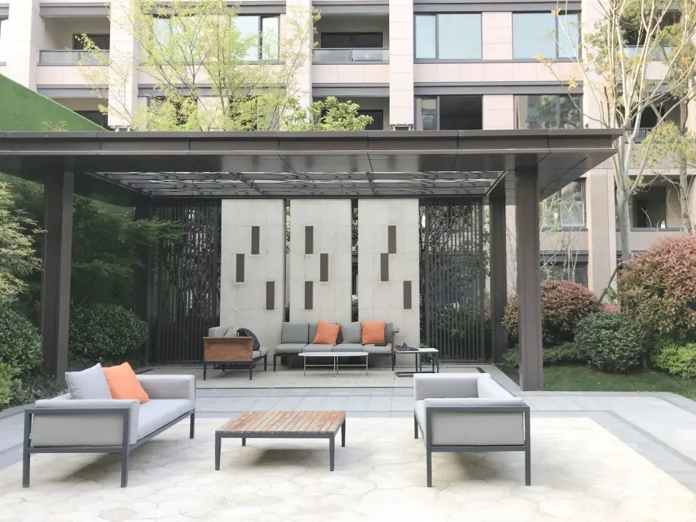 绿洲康城亲水湾开盘一房一价表,绿洲康城亲水湾两房两厅样板房