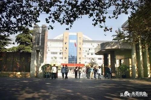 郑州初中排名前十的学校有58中吗,郑州top10学校排名