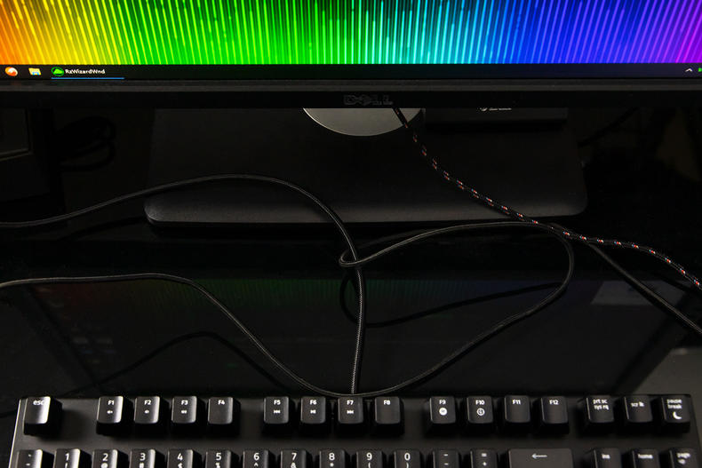 雷蛇曼巴眼镜蛇无线版怎么拆,雷蛇曼巴蛇无线改有线