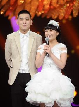 脑瘤女孩冯莹最后的时光,冯莹病魔女孩