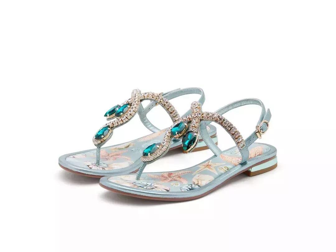 盘点十大鞋子品牌,国产鞋排行榜前十名2023