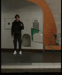 “姐妹在吗？约你打个麻将，爱马仕28万块一局的那种！”