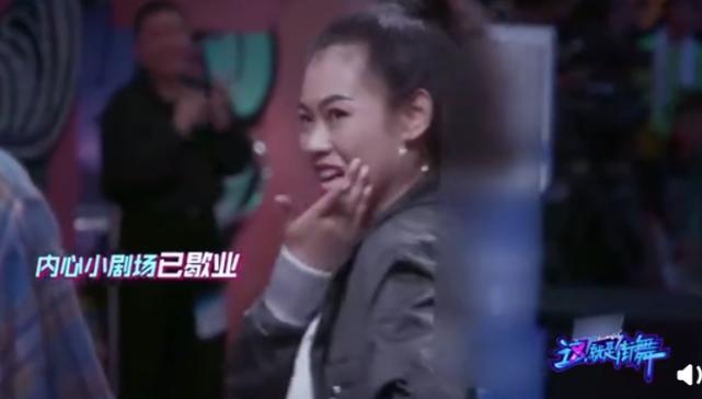 不愧是“钢铁直男”，面对女生大胆放电，王一博6字回应瞬间冷场