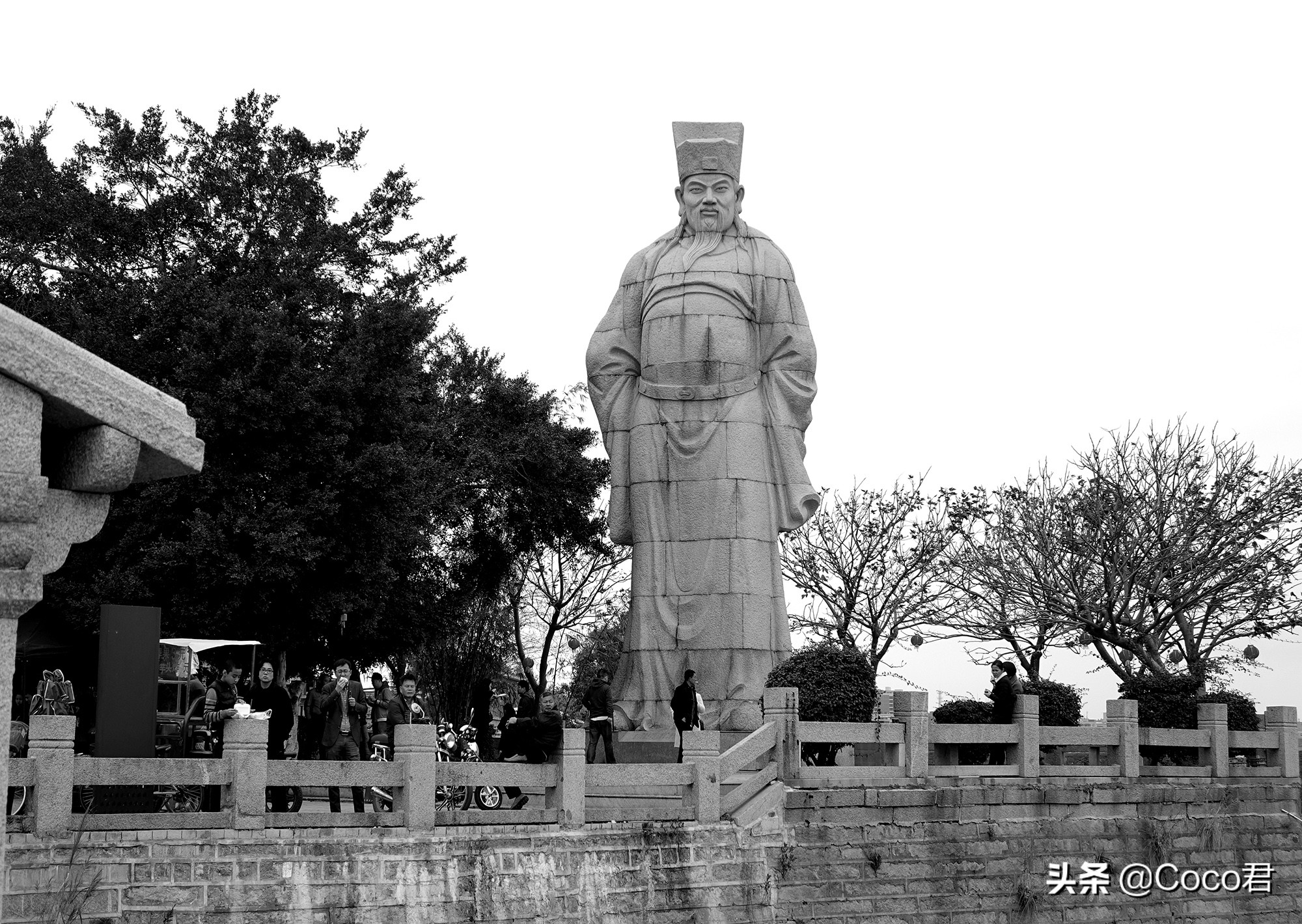 洛阳桥跟赵州桥有什么相同点,赵州桥和洛阳桥哪个历史更悠久