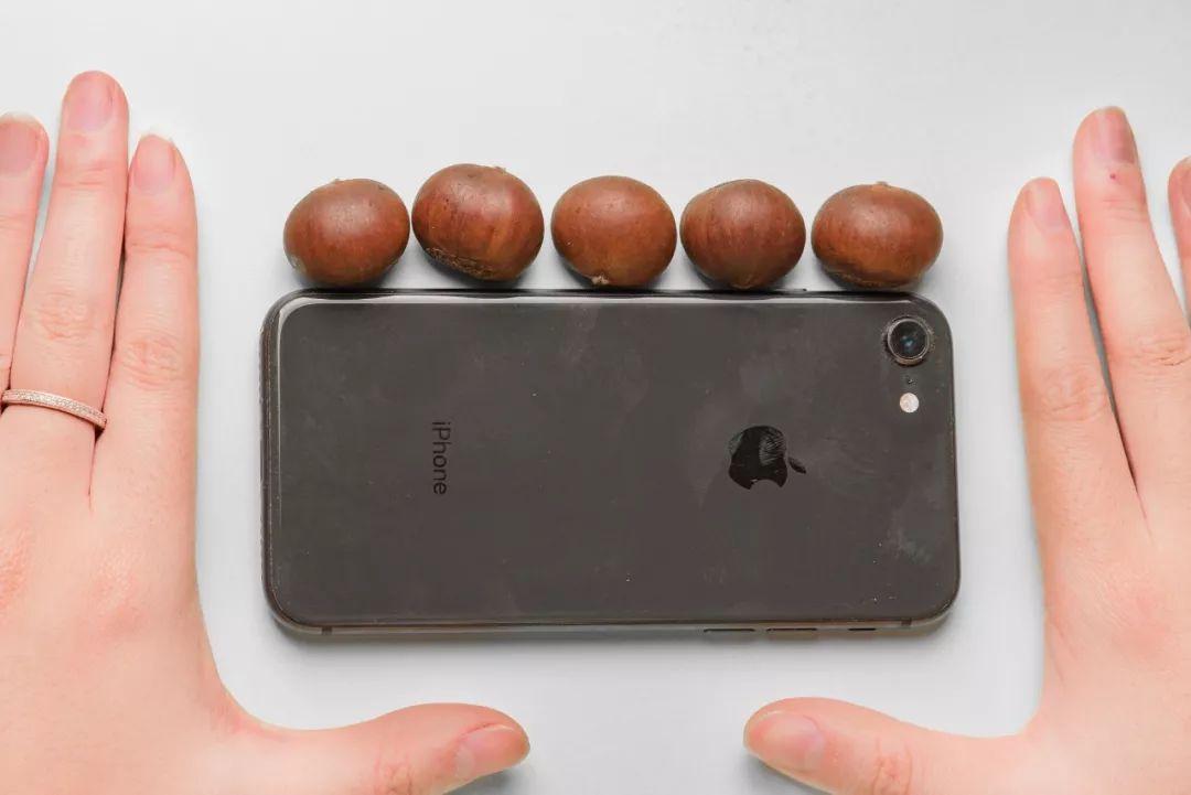 Foodie君亲测,专注19年现炒栗子的粒上皇,名不虚传!