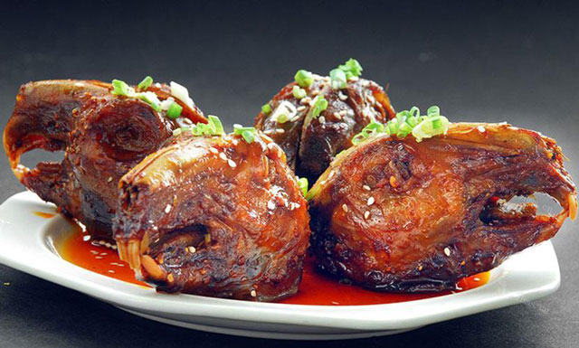 双流老妈兔头谁家的好吃,双流老妈兔头特别的味道