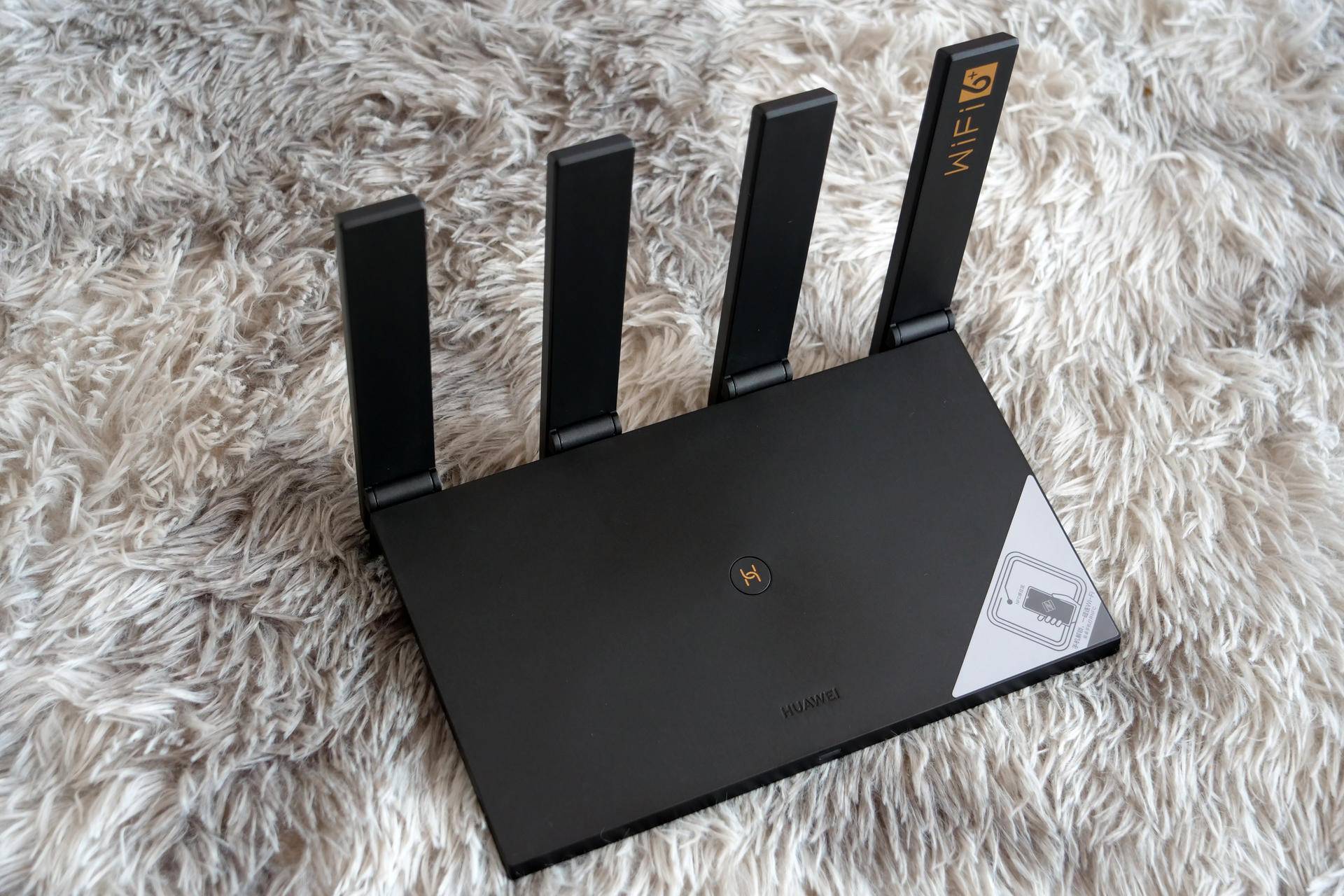 华为新品余承东泪目,余承东说的华为新机