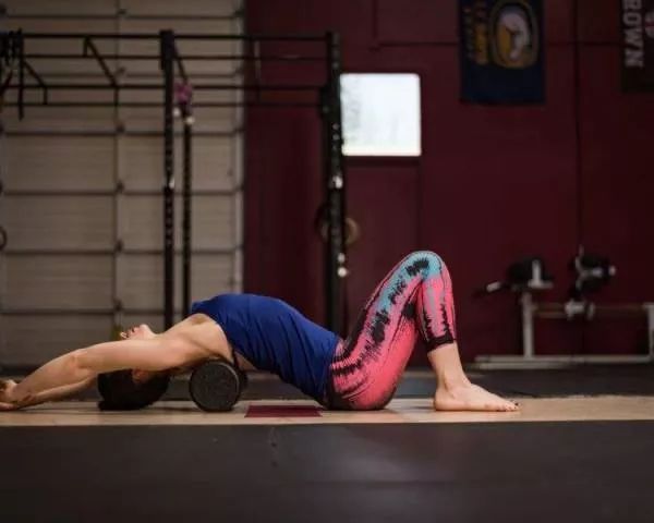 健身左肩关节疼痛,健身手指关节疼痛