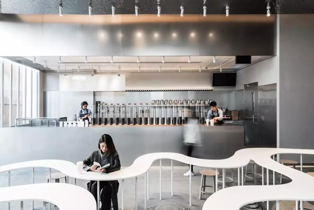 哪些奶茶店赚钱,奶茶店赚钱的多还是亏钱的多