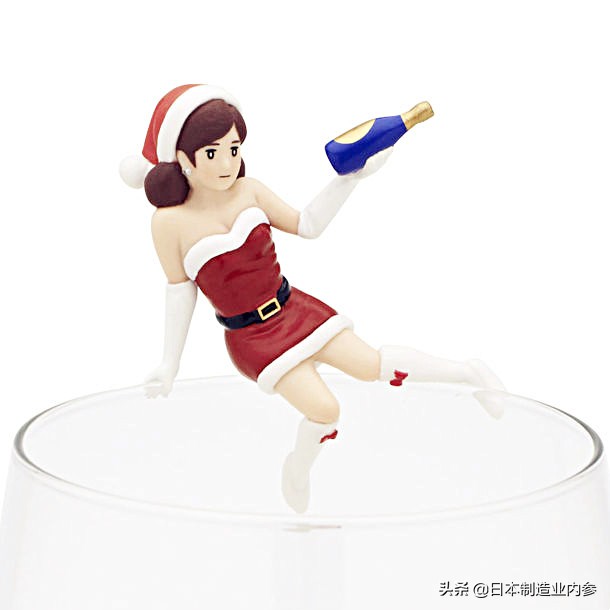 杯缘子小姐：一群直男是如何设计出一款风靡日本的扭蛋玩具，年入17亿，让迪士尼主动抱大腿？