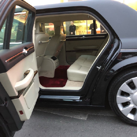 红旗l5大灯有多亮,改灯版红旗l5