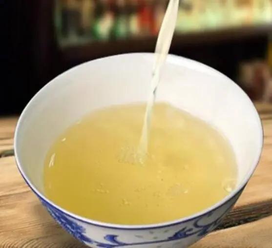 房县黄酒特色,湖北省十堰房县黄酒介绍