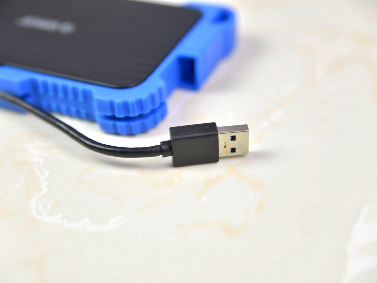 奥睿科三防硬盘盒,奥睿科2.5寸散热移动硬盘盒