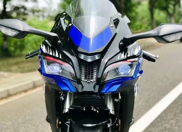 国产大牛珠峰华鹰HY500一比一精仿川崎ZX-10R!
